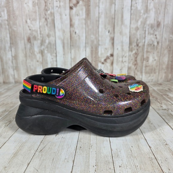 Crocs Platform Clogs Women's Size 6 Brown Glitter Pride LGBTQ Rainbow Jibbitz - Picture 1 of 6
